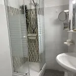 Code 2 Отель типа 