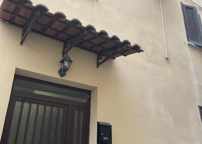 Code 2 Nocleg ze śniadaniem 4*